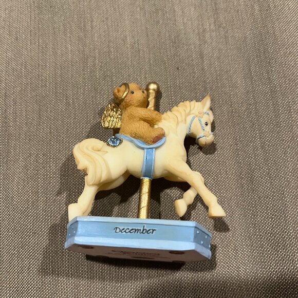 Cherished Teddies December Winter Monthly Carousel 2000 Enesco Priscilla Hillman - Picture 1 of 5
